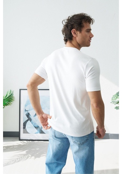 Baselco Premium Henley Yaka Beyaz T-shirt - Rib Dokulu Modern Fit