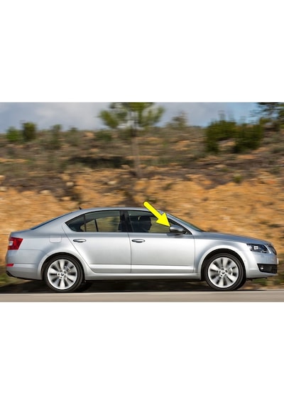 Skoda Octavia A7 2017 - 2020 Sağ Dış Dikiz Ayna Çerçevesi 5e0857532