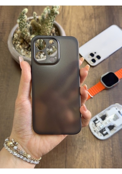 Apple iPhone 13 Pro Uyumlu Süper İnce Mat Ultra Thin Silikon Kılıf Buzlu Siyah