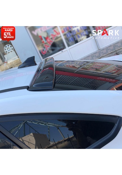 Ford Focus 2011-2018 Yıl Aralığı Uyumlu Arka Cam Spoyler