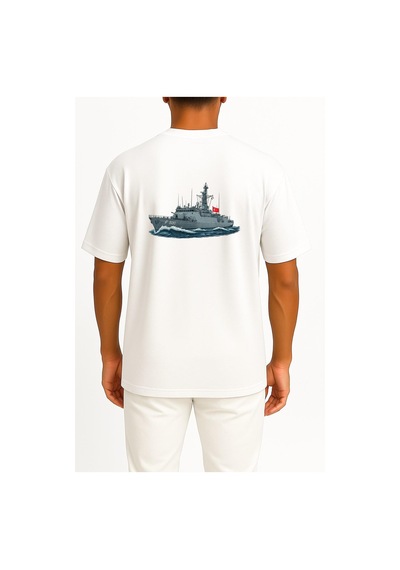 Bahriyeli Collection Oversize F500 Tcg Bozcaada Savaş Gemisi Cep Ve Sırt Tasarımlı Unisex T-shirt Beyaz Bahriyeli Collection Oversize F500 Tcg Bozcaada Savaş Gemisi Cep Ve Sırt Tasarımlı Unisex T-shirt Beyaz