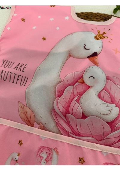 Sıvı Geçirmez Pembe Kuğu Desenli Leke Tutmaz Mama Ve Aktivite Önlüğü Açık Pembe