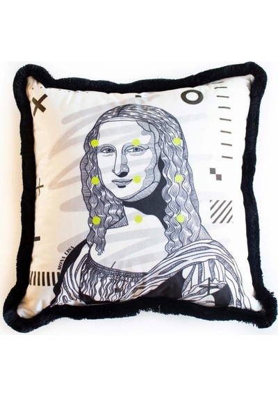 Mona Lisa Kadife Yastık/kırlent Dolgu Boncuk Elyaf Uluslararası Yıkama Ve Solmama Sertifikası Çok Renkli