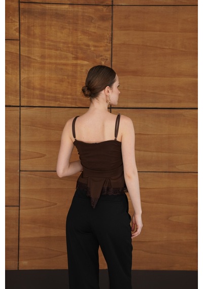 Verymoda D 2979 Askılı Dantel Detaylı Tül Bluz - D2979 Kahve