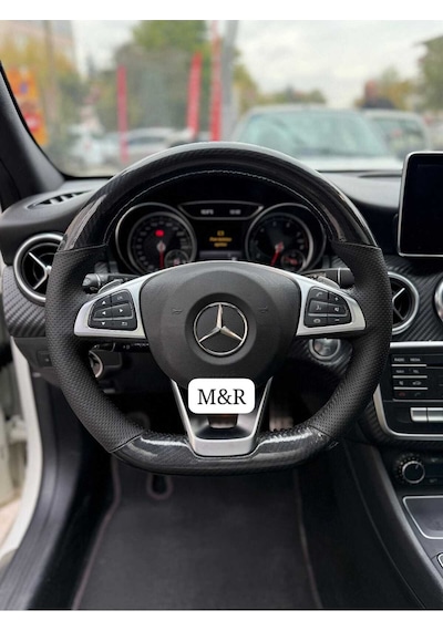 Mercedes Cla 180  Tam Kaplama Parlak Kristal Karbon Deri Direksiyon Kılıfı Siyah