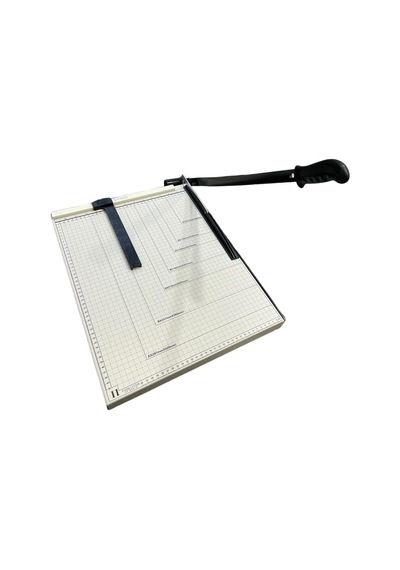 Metal Tablalı Kollu Giyotin - A3