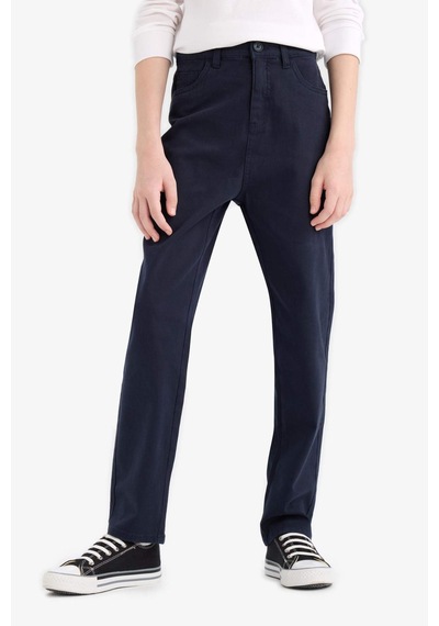 Defacto Erkek Çocuk Okula Dönüş Regular Fit Düz Paça Gabardin Pantolon U3254a625aunv253 Lacivert Defacto Erkek Çocuk Okula Dönüş Regular Fit Düz Paça Gabardin Pantolon U3254a625aunv253 Lacivert