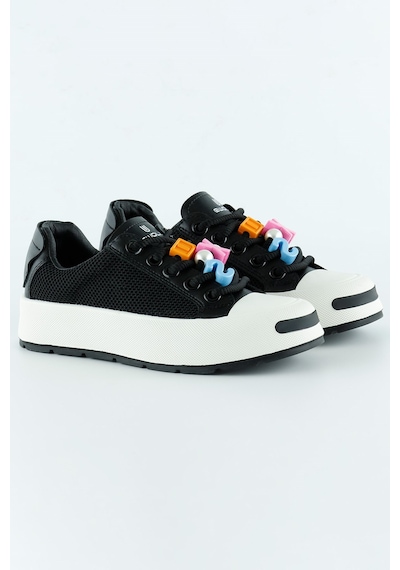 Erkan Saçmacı Siyah Yüksek Taban Spor Fileli Harf Detaylı İncili Bağcıklı Platform Sneaker Siyah Erkan Saçmacı Siyah Yüksek Taban Spor Fileli Harf Detaylı İncili Bağcıklı Platform Sneaker Siyah