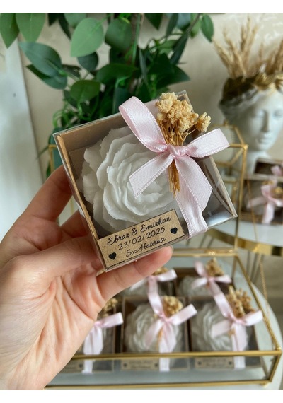 Bernami Biblo Pinterest 10 Adet Kraft Kutuda Vanilya Kokulu Kişiye Özel Şakayık Mum Kurdele Ve Mum Renk Seçenekli