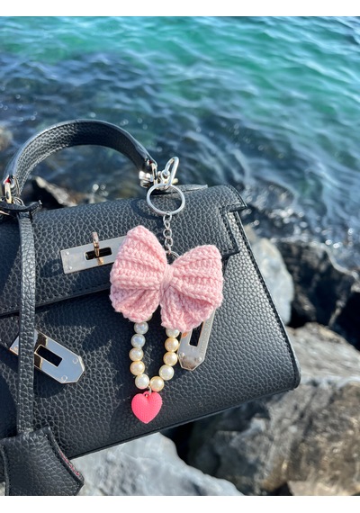Maıson De Mode Coquette El Örmesi Pembe Fiyonklu İnci Detaylı Çanta Charm Beyaz - Pembe