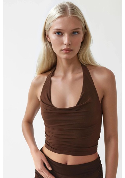 Hiccup Busem Halter Yaka Fit Kesim Kısa Bluz Mocha Kahvesi