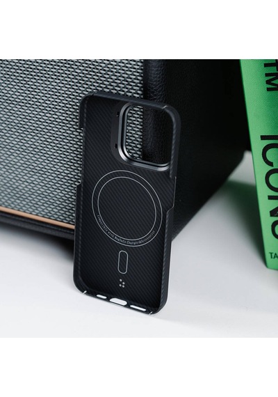 Apple Uyumlu iPhone 15 Pro Max Kılıf Magsafe Şarj Özellikli 600d Kevlar Karbon