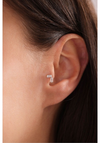14 Ayar Altın Baget Taşlı L Tragus Küpe