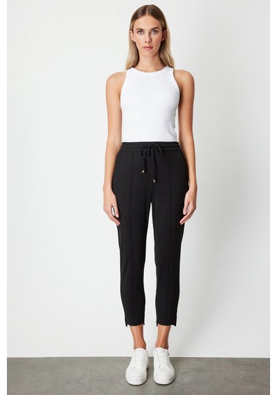 On Fashion Regular Fit Dar Paça Lastikli Bel Dokuma Kadın Pantolon Kahve