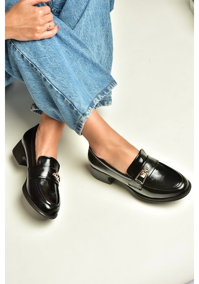 Fox Shoes Z820106460 Siyah Rustik Kalın Topuklu Loafer Ayakkabı