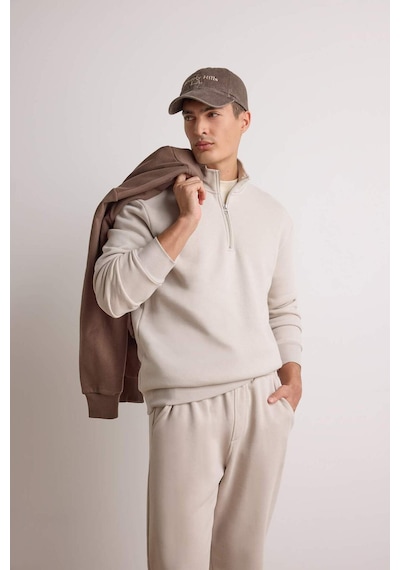 Defacto Regular Fit Dik Yaka Yarım Fermuarlı İçi Yumuşak Tüylü Basic Düz Sweatshirt X7405az25aubg766 Bej