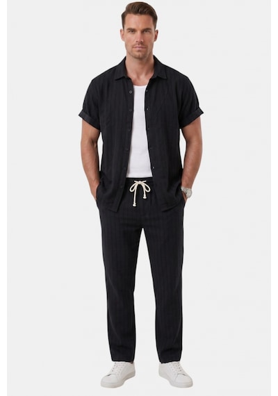 Deep Sea Deepsea Siyah Slim Fit Çizgi Dokulu Keten Görünümlü Kısa Kol Erkek Spor Gömlek 2602648 Deep Sea Deepsea Siyah Slim Fit Çizgi Dokulu Keten Görünümlü Kısa Kol Erkek Spor Gömlek 2602648