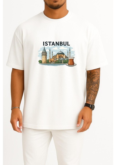 Bahriyeli Collection Oversize İstanbul - Ayasofya Camii Ve Çay Göğüs Tasarımlı Unisex T-shirt Beyaz