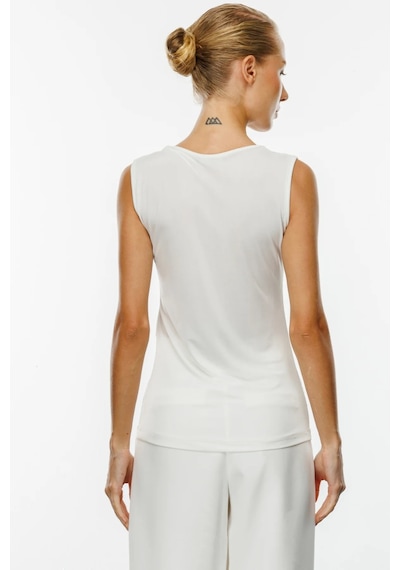 On Fashion Kolsuz V Yaka Taşlı Kadın Bluz 25y.on.blz.51396.01 Ekru