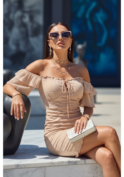 Fashion Cocktail Minik Kol Göğüs Korseli Drapeli Doğal Gofre Kumaş Pedli Süper Esnek Likralı Tüp Elbise Bej Fashion Cocktail Minik Kol Göğüs Korseli Drapeli Doğal Gofre Kumaş Pedli Süper Esnek Likralı Tüp Elbise Bej