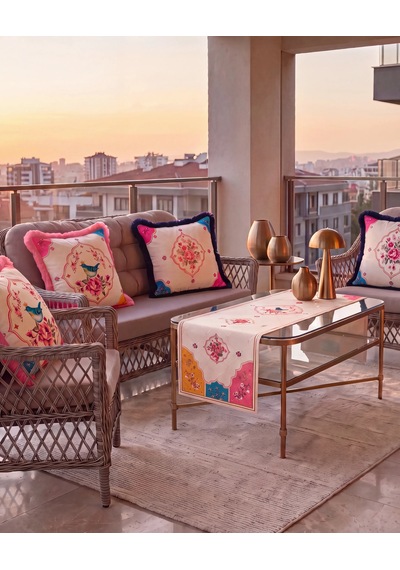 Kuş Ve Çiçek Desenli Runner + 4 Lü Kırlent Kılıfı Kombin Set 45 x 45