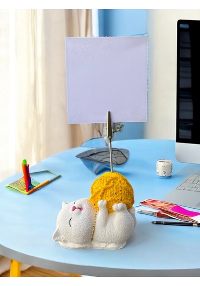 Sevimli Sarı Puantiyeli Yumaklı Kedi Fotoğraf Not Tutacağı Ofis Masası Hediyelik Tutucu Sarı