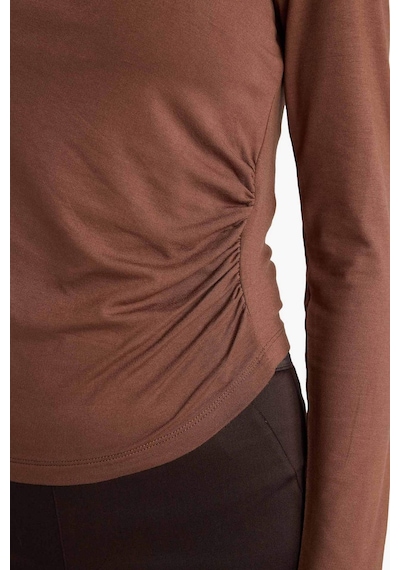 Defacto Slim Fit Dar Kesim Kayık Yaka Uzun Kollu Bluz D5300ax25aubn318 Kahve