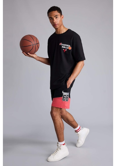 Defacto Nba Chıcago Bulls Standart Fıt Düz Paça Şort B9894ax26spbk81 Siyah-bk81 Defacto Nba Chıcago Bulls Standart Fıt Düz Paça Şort B9894ax26spbk81 Siyah-bk81