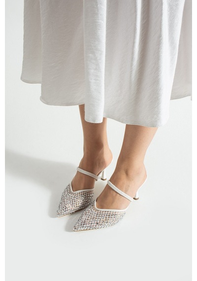 Lebibe Shoes Mına Kadın Beyaz File Taşlı 7 Cm Topuklu Slingback Sivri Burun Abiye Ayakkabı Lebibe Shoes Mına Kadın Beyaz File Taşlı 7 Cm Topuklu Slingback Sivri Burun Abiye Ayakkabı