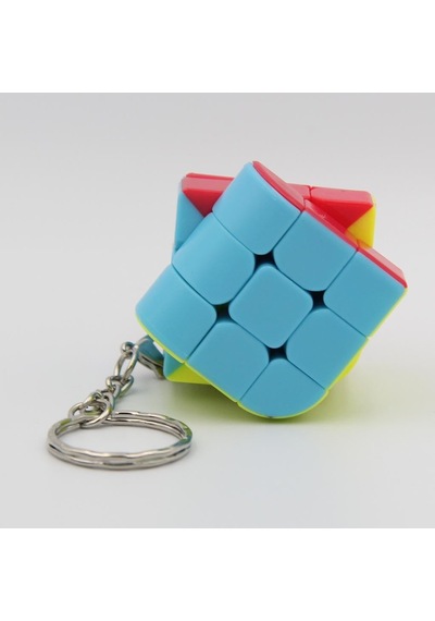 3x3x3 Renkli Magic Cube Anahtarlık Hızlı Dönüşlü Dayanıklı Ve Taşınabilir Akıl Zeka Küpü