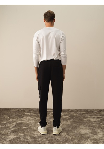 Xint Siyah Pamuk Dokulu Regular Fit Sweat Pantolon 380154