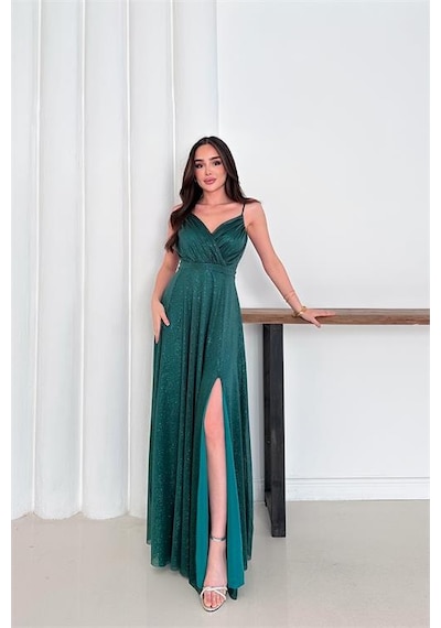 Neşeli Butik Kadın Ayarlanabilir Askılı Yırtmaçlı Tül Abiye Elbise Rys9276 Zümrüt Yeşili Neşeli Butik Kadın Ayarlanabilir Askılı Yırtmaçlı Tül Abiye Elbise Rys9276 Zümrüt Yeşili