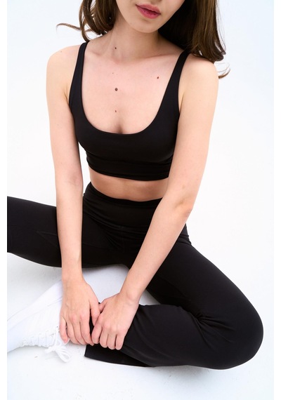 Normal People Nysa - Sporcu Bra / Şeftali Dokulu Peach Skin Kumaş Siyah