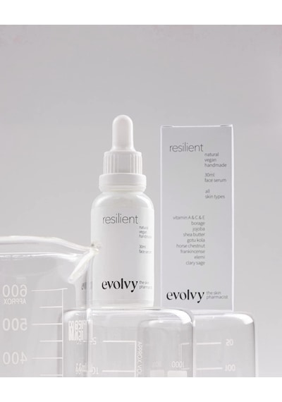 Resilient Doğal Yaşlanma Karşıtı Yüz Bakım Serumu Retinol, C Vitamini