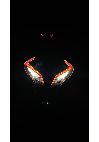 Cf Moto 450sr Kırmızı Far Led Sticker Etiket Modeli