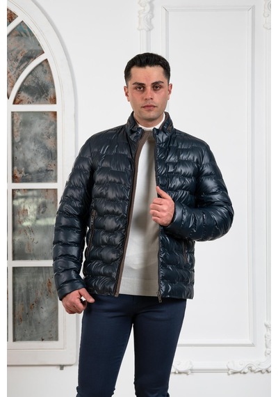 Regular Fit Dik Yaka Astarlı Kapitone Erkek Mont 001