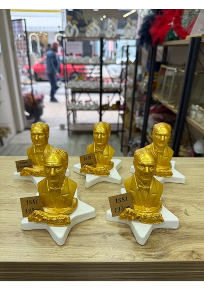 Atatürk Masa Üstü Heykel Büstü Gold