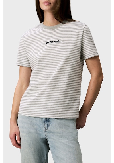 Calvin Klein Pamuklu Çizgili Bisiklet Yaka T Shirt Lv047g812g21l Bayan T Shirt Lv047g812g 21l Gri-beyaz Calvin Klein Pamuklu Çizgili Bisiklet Yaka T Shirt Lv047g812g21l Bayan T Shirt Lv047g812g 21l Gri-beyaz