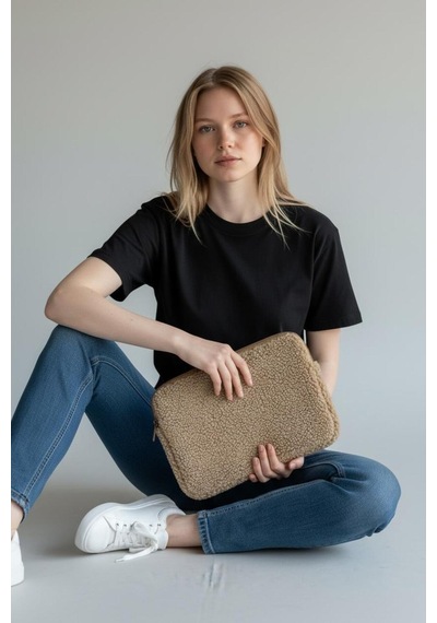 Plush Studıo Teddychic 13.3 İnç Plushguard Laptop Kılıfı Ve Çanta 36x26cm Clutch, Teddy Çanta Taba Taba