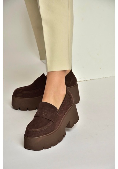 Fox Shoes Y272972502 Kahverengi Süet Kalın Tabanlı Günlük Kadın Ayakkabı Kahverengi