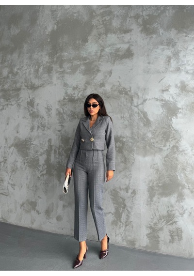 Duygudan Shanel Kumaş Omuzu Vatkalı Ceket Pantolon İkili Takım - Gri Çok Renkli