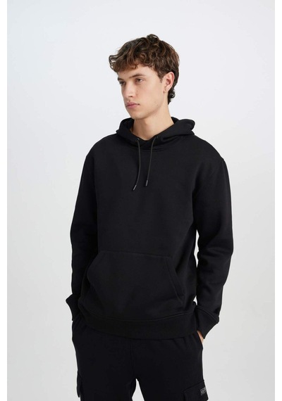 DeFacto Regular Fit Kapüşonlu Kanguru Cepli İçi Yumuşak Tüylü Basic Düz Sweatshirt X8283AZ25SPBK81