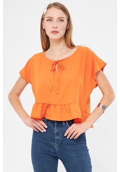 Armonika Kadın Turuncu Yarasa Kol Yakası Bağlamalı Eteği Fırfırlı Oversize Crop Bluz Arm-24y001088