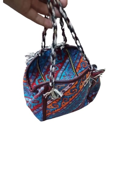 Filipin Otantik Kilim Desenli Kadın El Ve Omuz Çantası 33x28 Çok Renkli