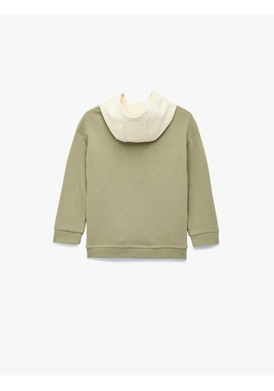 Koton Kapaklı Cep Detaylı Pamuklu Bisiklet Yaka Uzun Kollu Kapşonlu Sweatshirt Haki 7wmb10017tk
