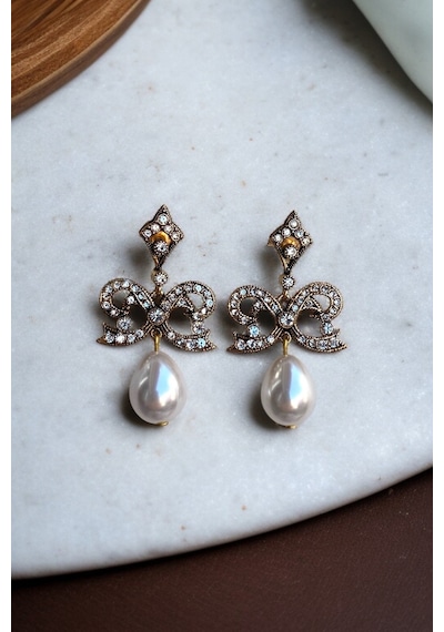 Zirkon Taşlı Inci Sallantılı Küpe 6440063