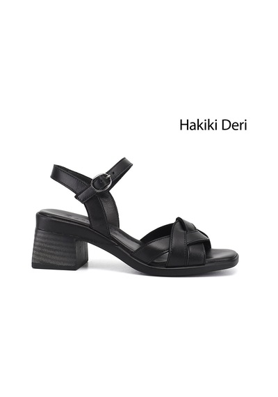 Gönderi(R) Gönderi R Kadın Siyah Örgü Bantlı Kalın Topuklu Hakiki Deri Sandalet Dyza70945407 Gönderi(R) Gönderi R Kadın Siyah Örgü Bantlı Kalın Topuklu Hakiki Deri Sandalet Dyza70945407