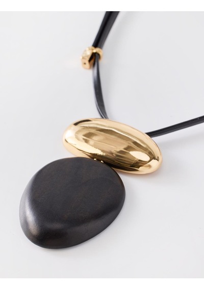 Jimmy Key Jimmy Key Siyah Metal Charm Detaylı Bohem Retro Kolye 6sw428182900