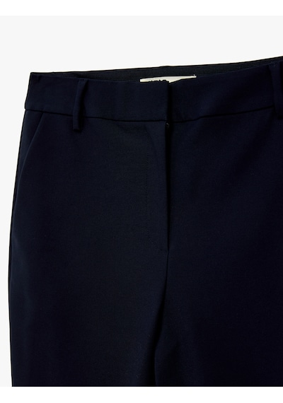 Koton Regular Fit Cep Detaylı Normal Bel Düz Paça Kumaş Pantolon Lacivert 6sak40098uw