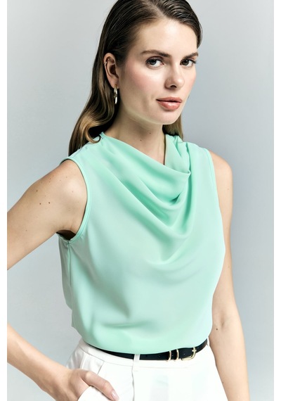 Degaje Yaka Kolsuz Bluz - Mint-136990 MİNT